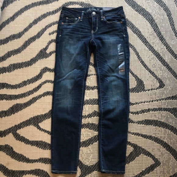 American Eagle Outfitters Denim - NWT American Eagle Skinny Jeans